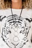 Paparazzi Curvy Couture - Silver Necklace
